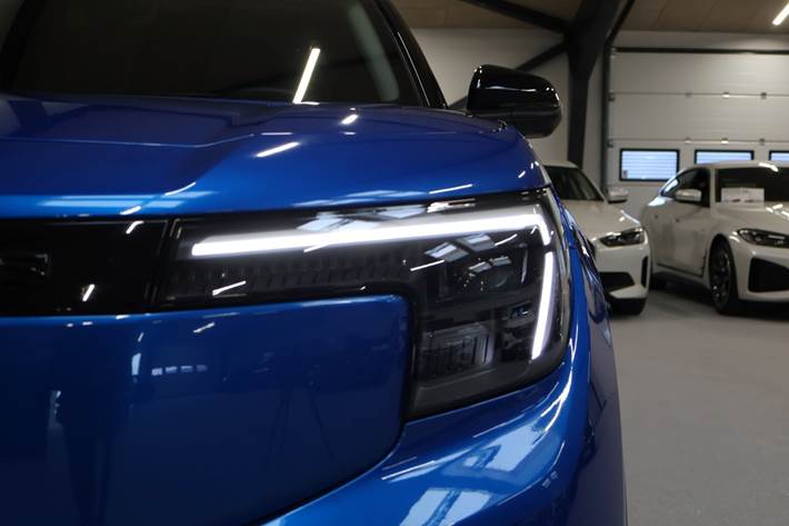 Blå Ford Explorer fra 2024