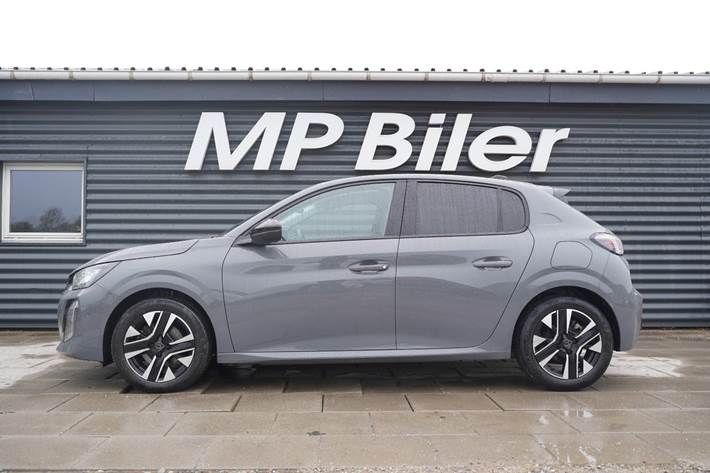 Grå Peugeot 208 fra 2024