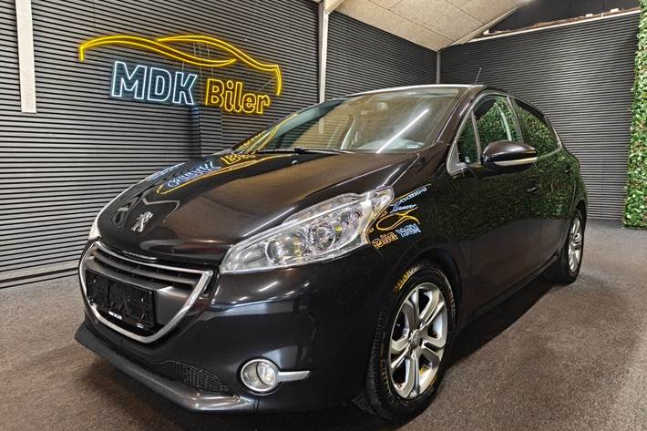 undefined Peugeot 208 fra 2015