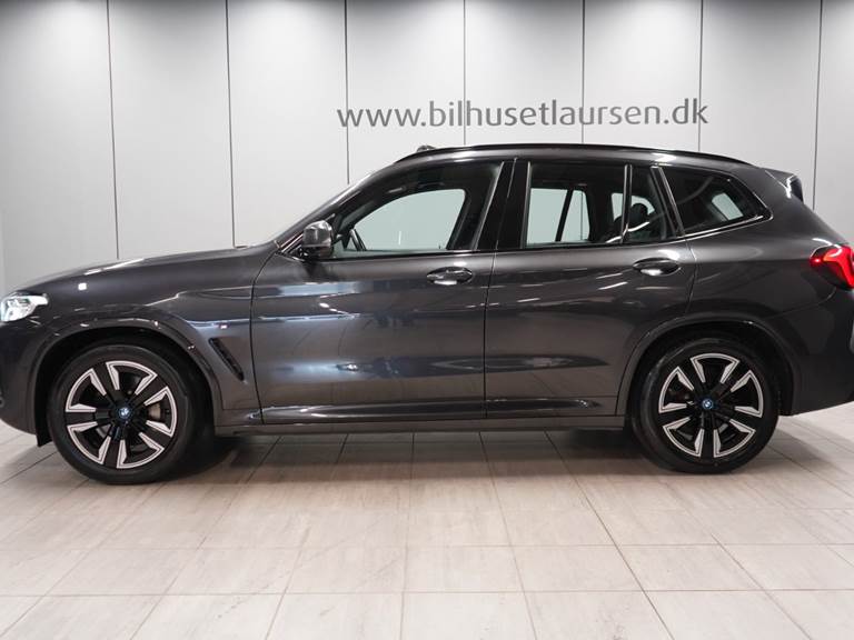 BMW iX3 Charged M-Sport