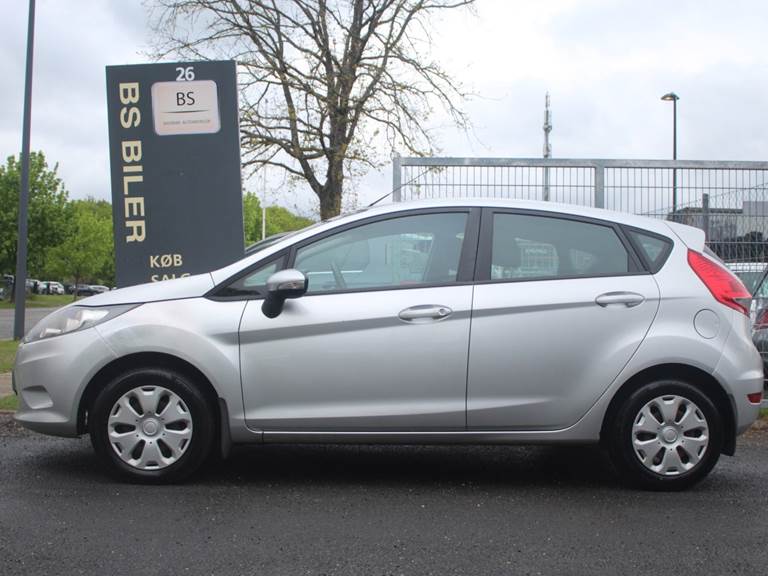 Ford Fiesta 1,25 60 Ambiente