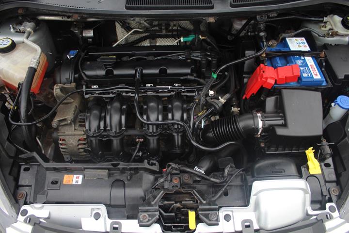 Sølv Ford Fiesta fra 2010