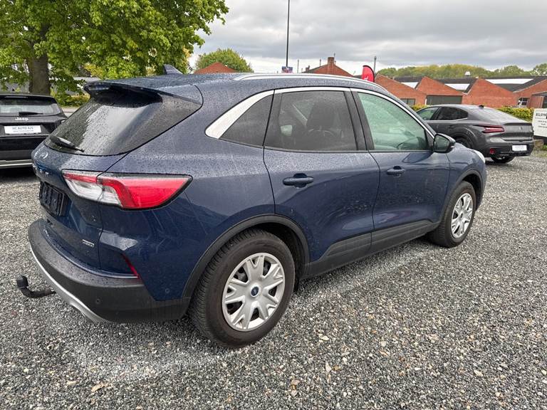 Ford Kuga 2,5 PHEV Titanium CVT