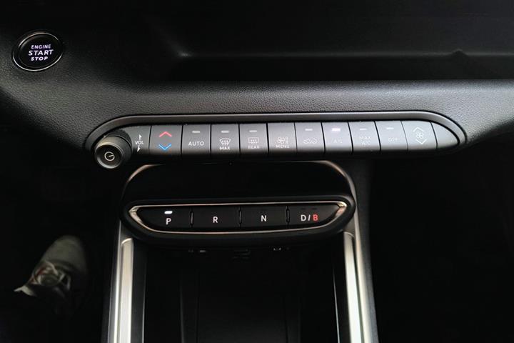 Gul Jeep Avenger fra 2023