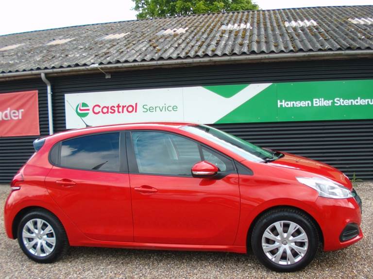 Peugeot 208 1,2 VTi 82 Strike