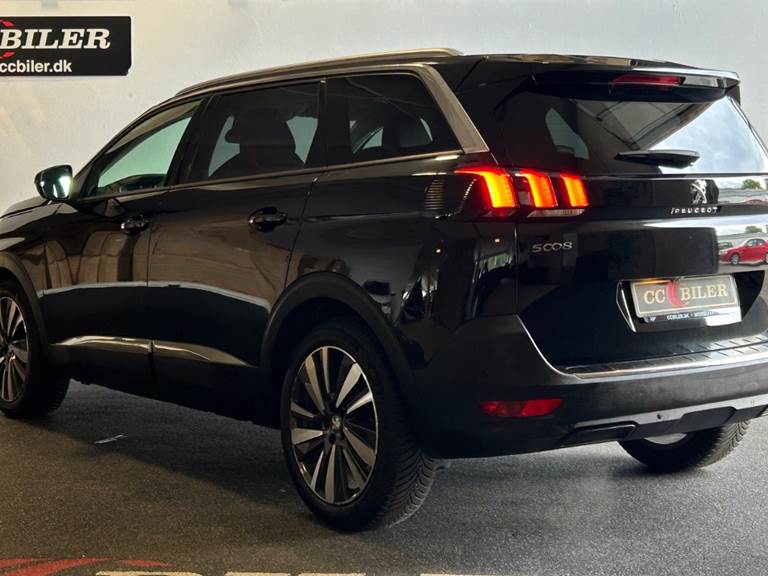 Peugeot 5008 1,2 e-THP 130 Allure 7prs