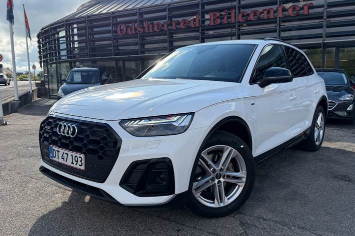 Hvid Audi Q5 fra 2023