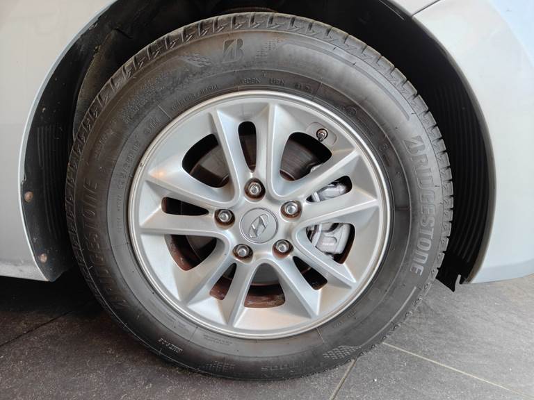 Hyundai i30 1,6 GDi Premium CW