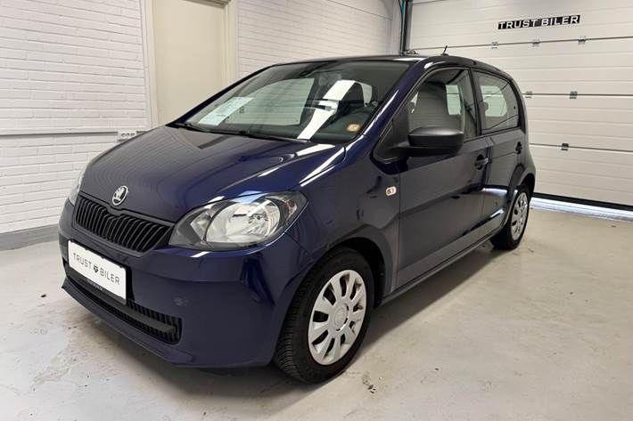 Blå Skoda Citigo fra 2016