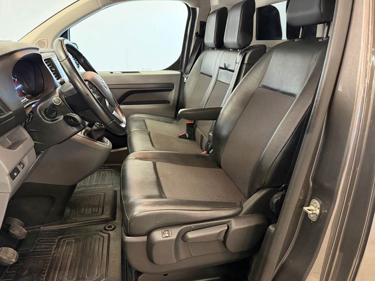 Toyota ProAce 2,0 D 122 Long Comfort Master
