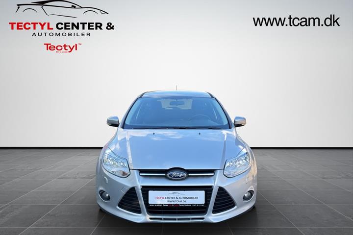 Sølv Ford Focus fra 2012