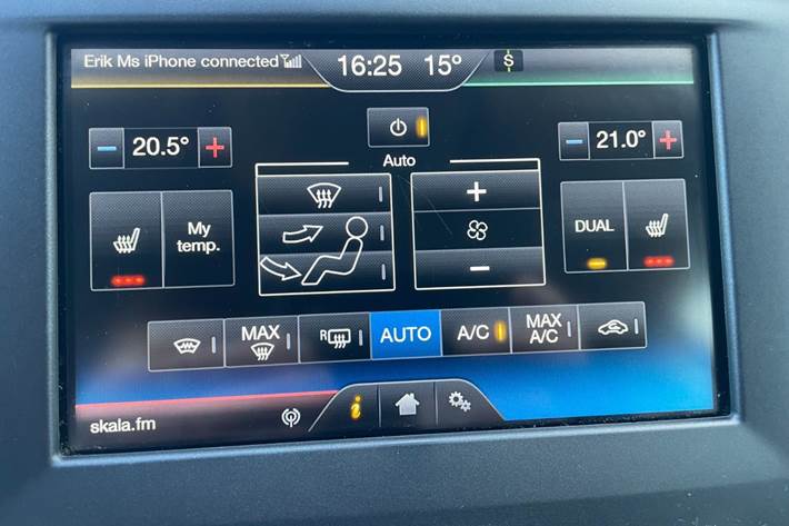 Hvid Ford Mondeo fra 2016