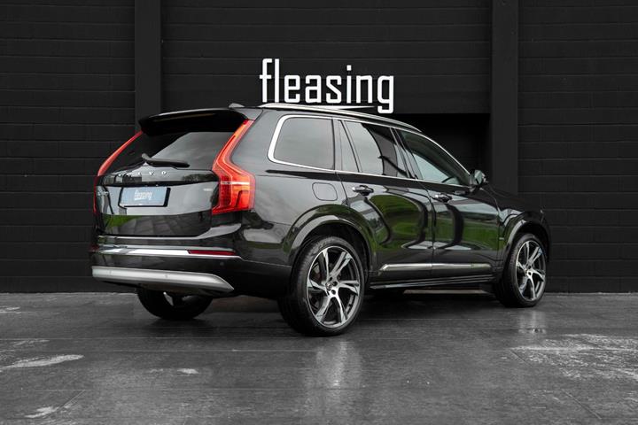 Sort Volvo XC90 fra 2022