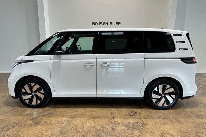 Hvid VW ID.Buzz fra 2023