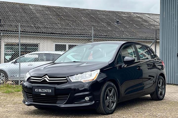 Sort Citroën C4 fra 2014 set udefra