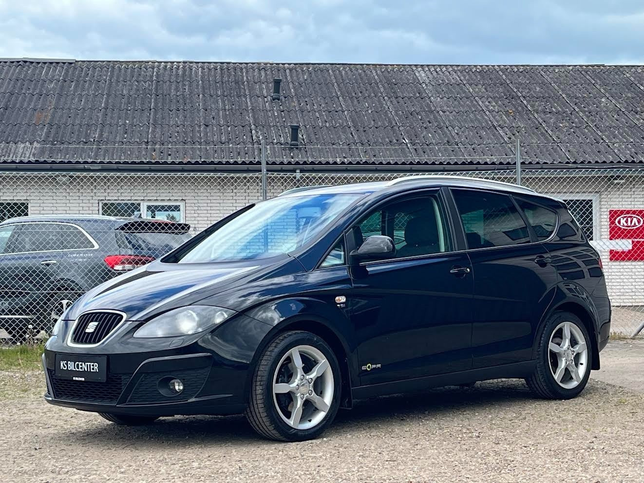 Sort Seat Altea XL fra 2013