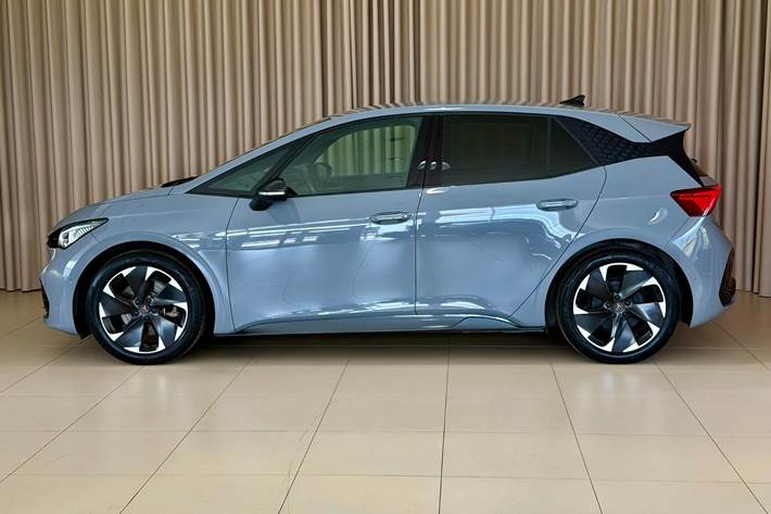 Grå Cupra Born fra 2024