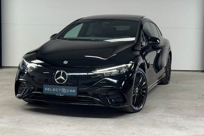 Sort Mercedes EQE350 fra 2023