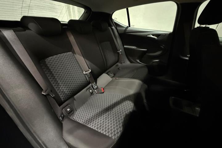 undefined Opel Astra fra 2021