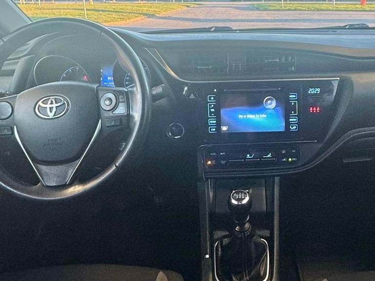 Toyota Auris 1,2 T T2 Comfort