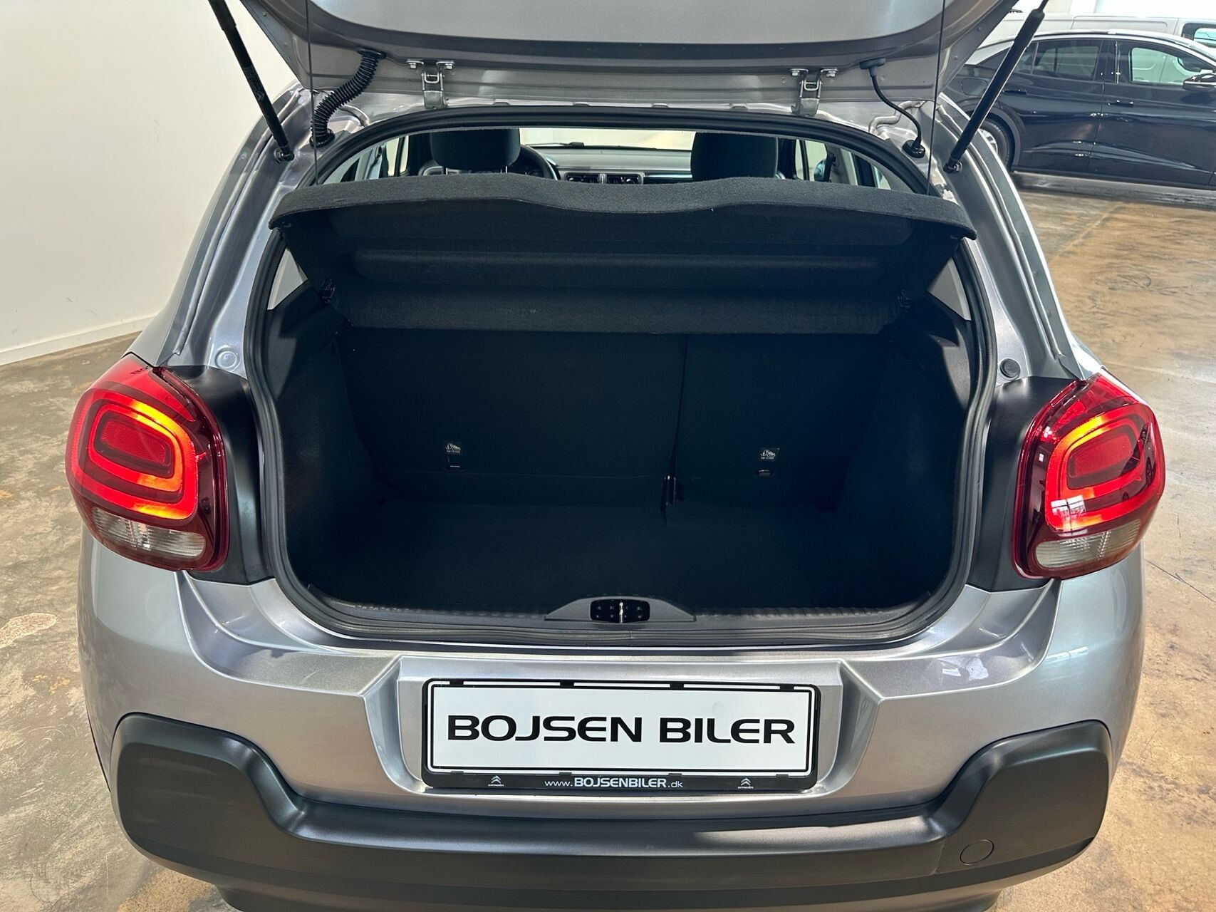 Grå Citroën C3 fra 2020