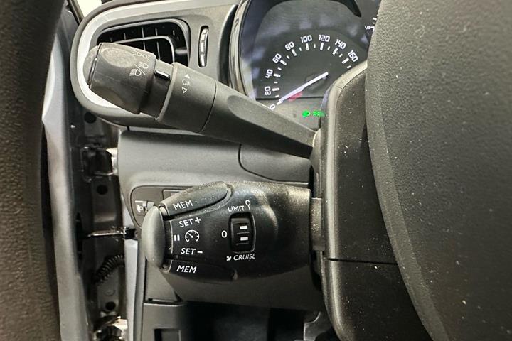 Grå Citroën C3 fra 2020