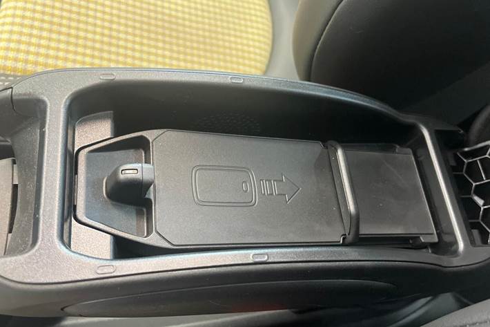 Hvid Mini Cooper SE fra 2023