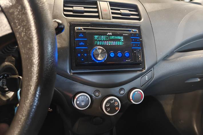 undefined Chevrolet Spark fra 2014