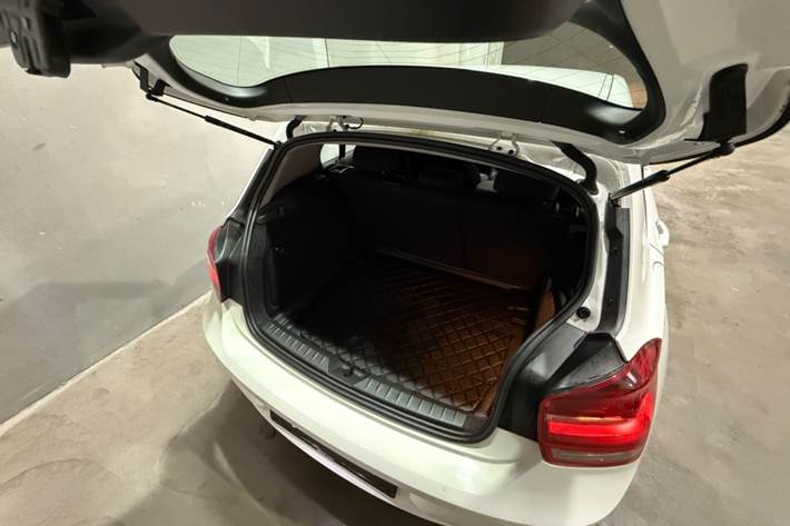 undefined BMW 116i fra 2014