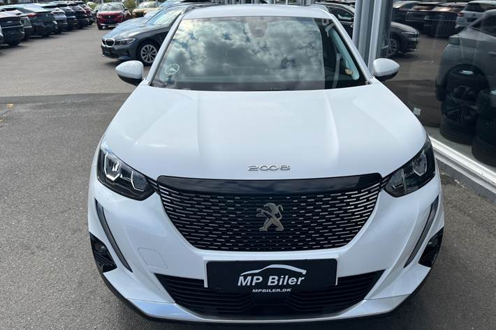Hvid Peugeot 2008 fra 2021