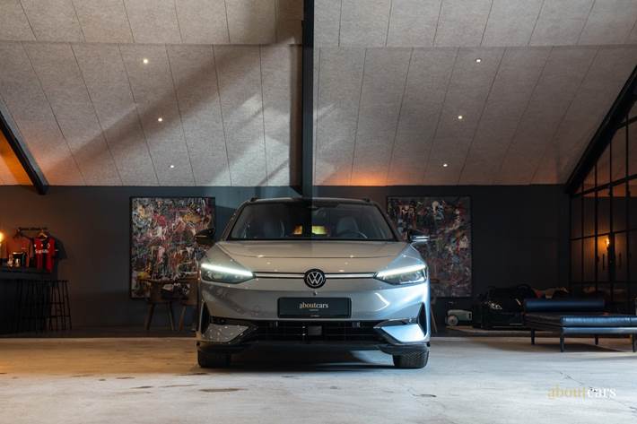 Blå VW ID.7 fra 2025