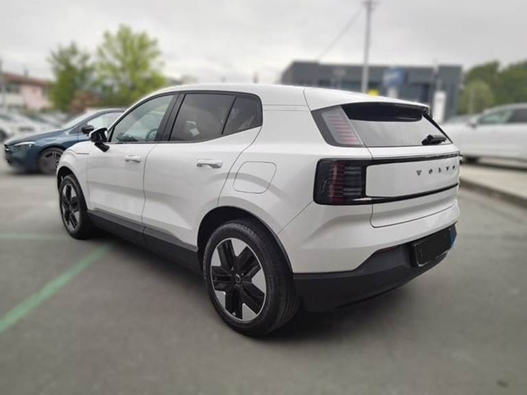 Volvo EX30 Extended Range Core