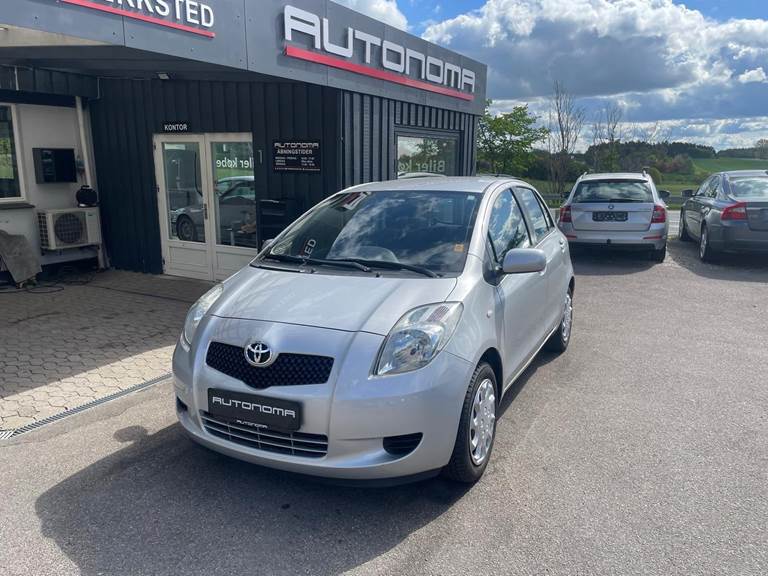 Toyota Yaris 1,3 Luna
