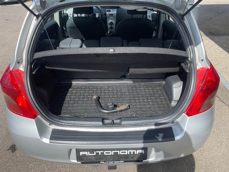 Toyota Yaris 1,3 Luna