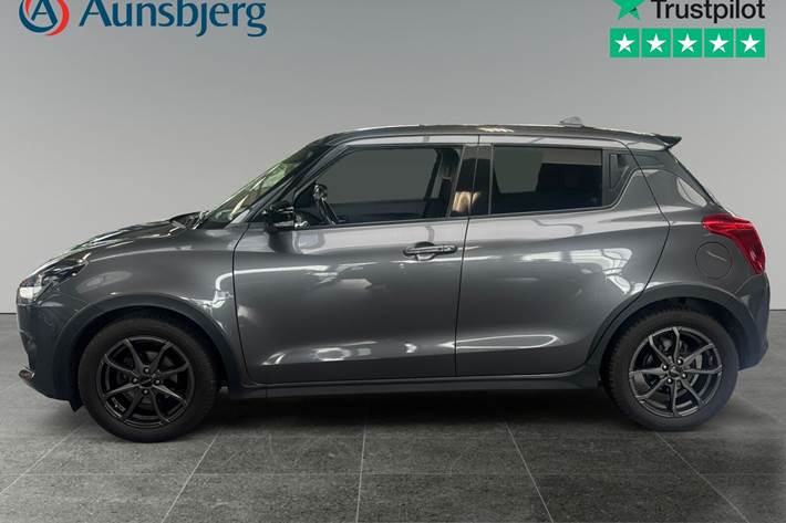Grå Suzuki Swift fra 2020