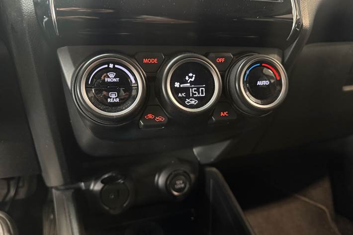 Grå Suzuki Swift fra 2020