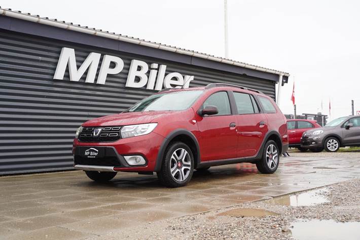 Rød Dacia Logan Stepway fra 2019