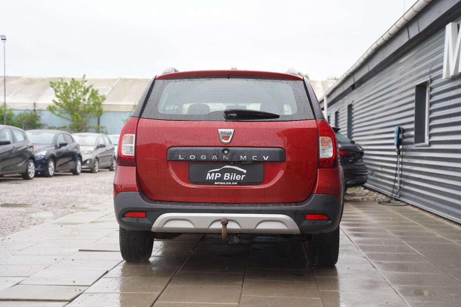Rød Dacia Logan Stepway fra 2019