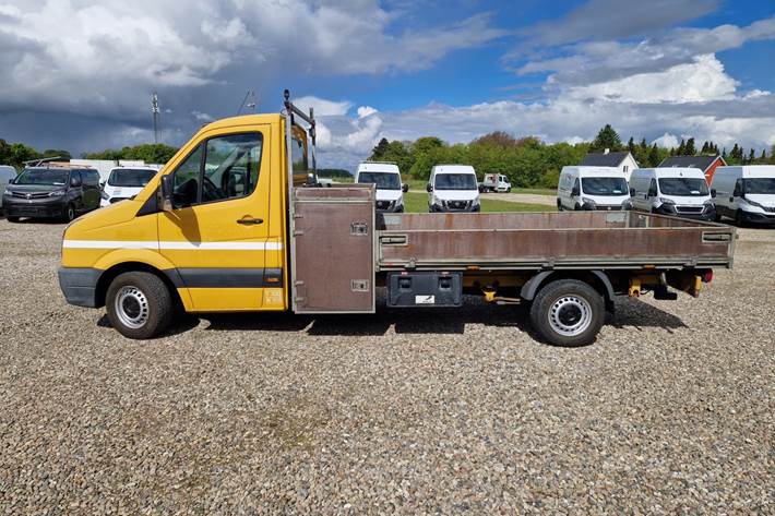 Hvid VW Crafter fra 2016