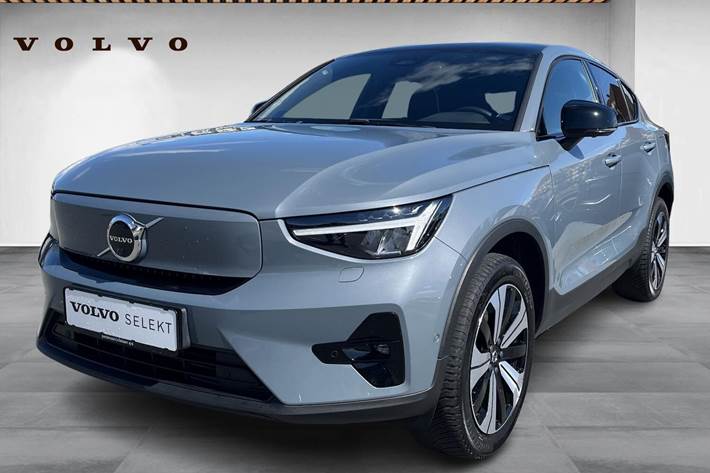 Grå Volvo C40 fra 2023 set udefra