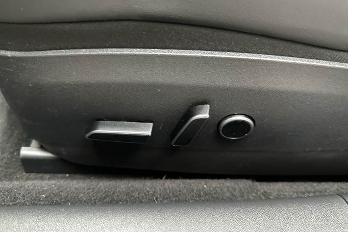Sort Tesla Model 3 fra 2022