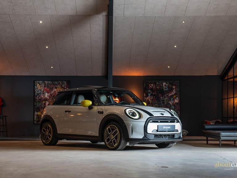 Mini Cooper SE Maximise