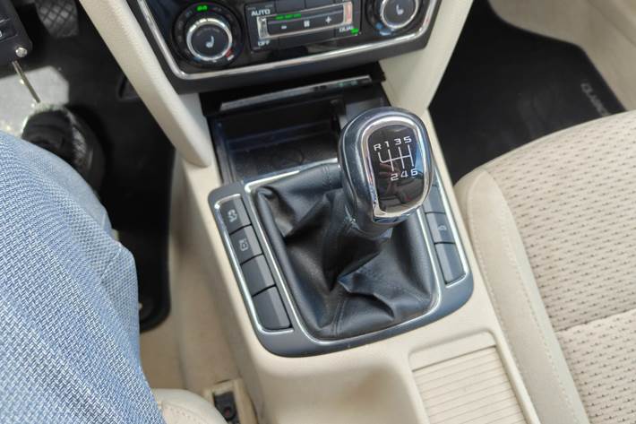 undefined Skoda Superb fra 2011