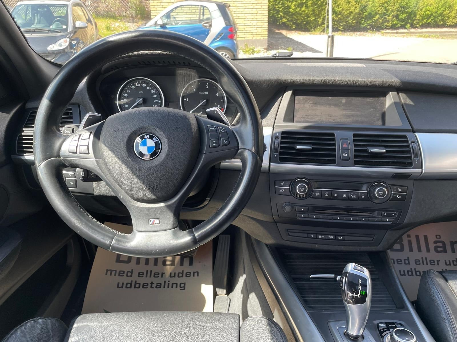 Blå BMW X5 fra 2012