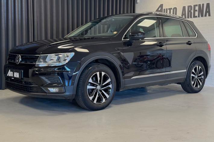 Sort VW Tiguan fra 2019