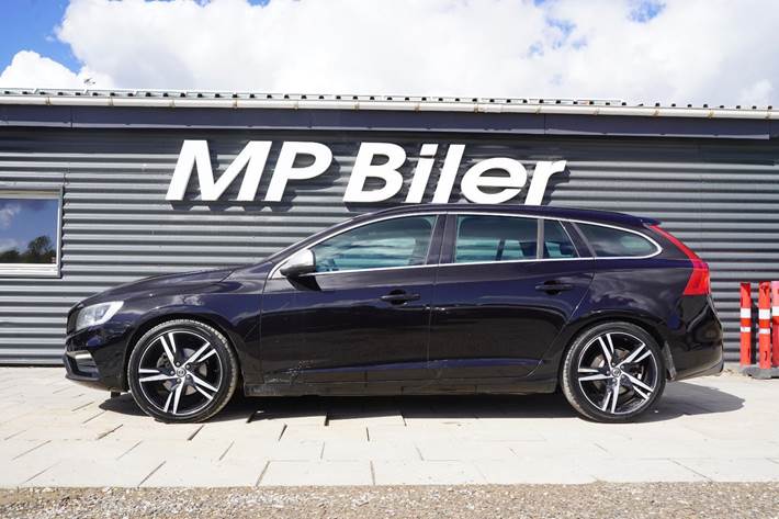 Sort Volvo V60 fra 2018