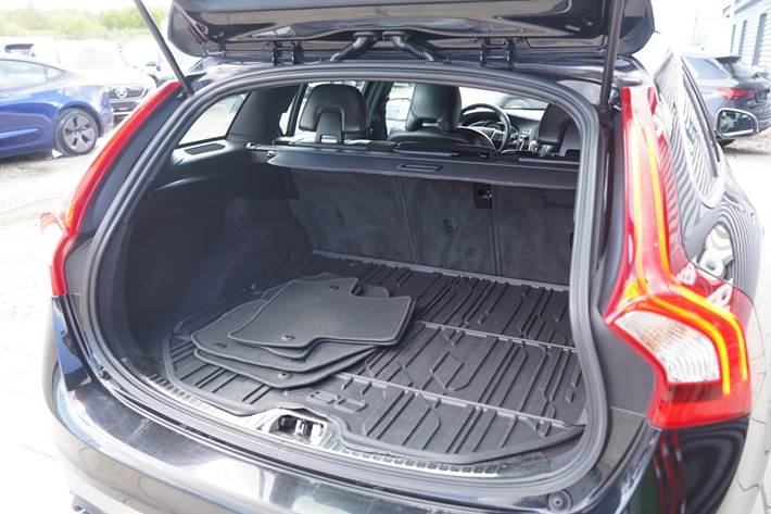 Sort Volvo V60 fra 2018