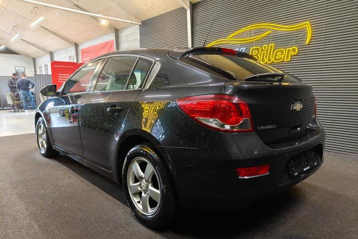 undefined Chevrolet Cruze fra 2012