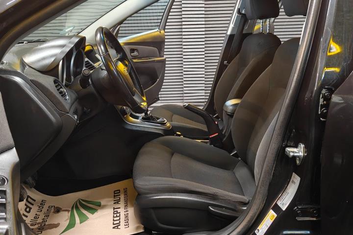 undefined Chevrolet Cruze fra 2012