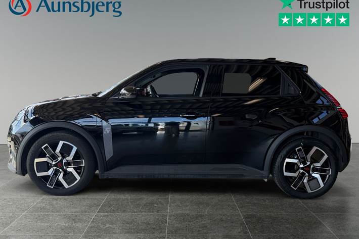 Sort Renault 5 E-Tech fra 2025
